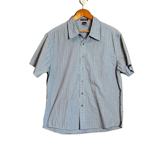 3 for $30! Groggy short sleeve button up shirt - Picture 1 of 8